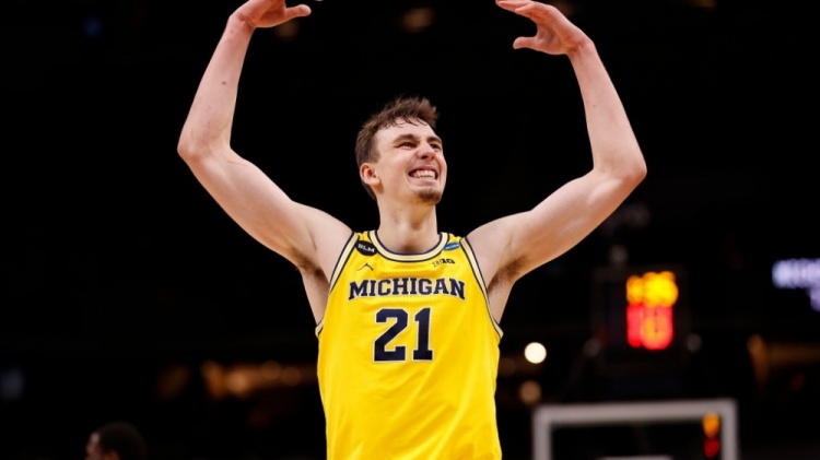 功率高达8 功率高达8