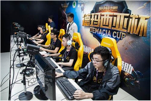 而梅努之于 而梅努之于