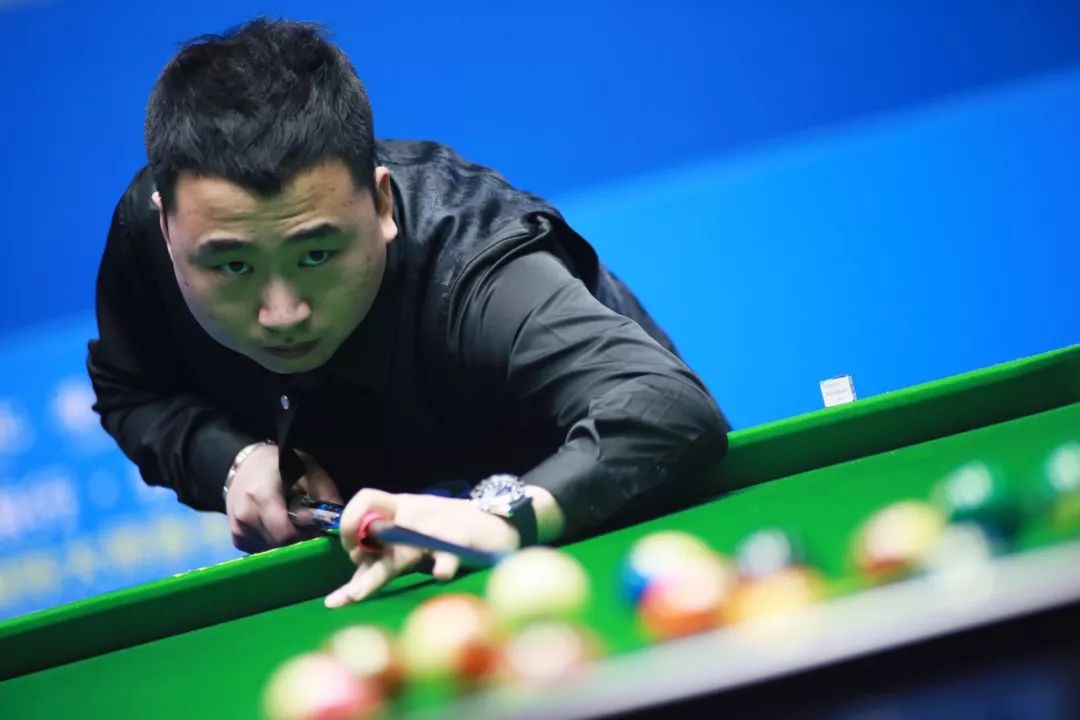 从数据特征 从数据特征